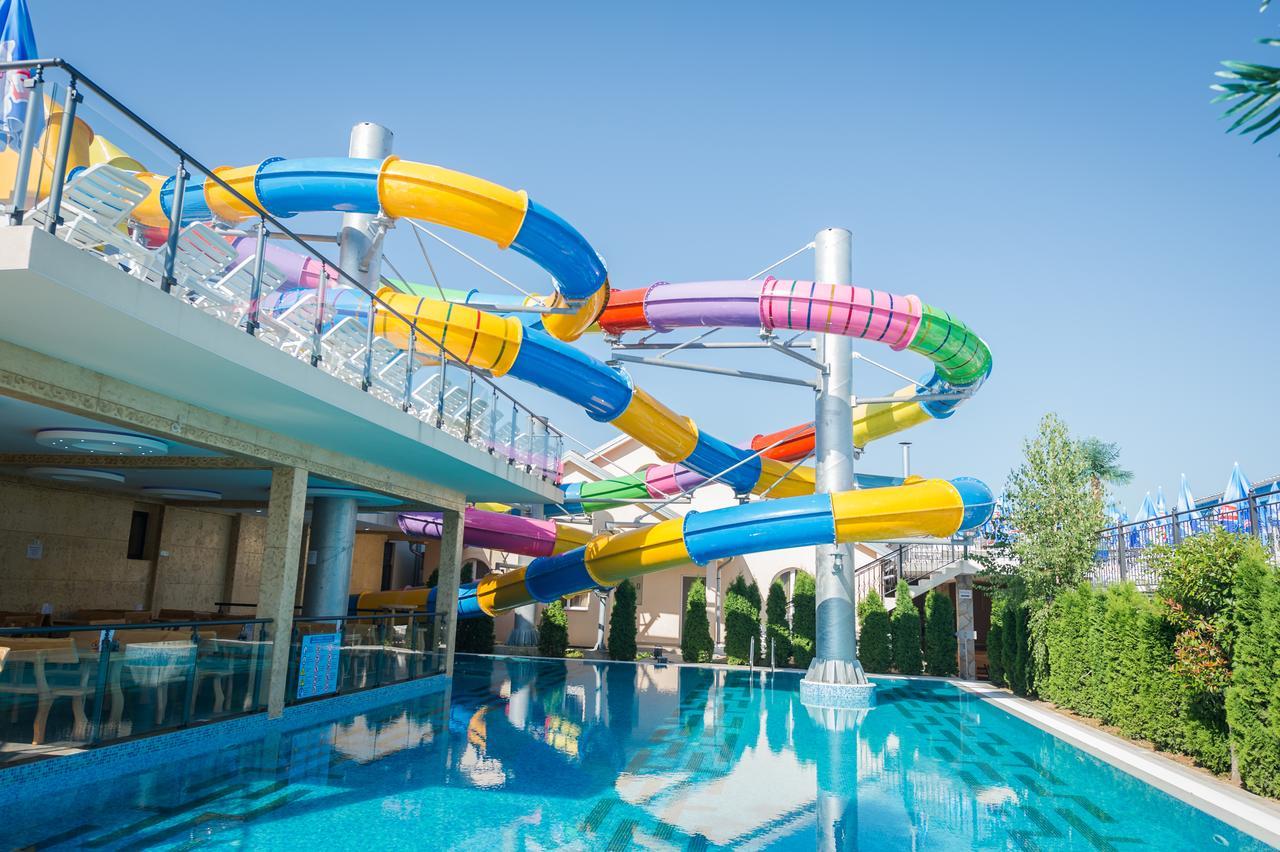 Garni Hotel Hollywoodland Wellness & Aquapark Belgrade Exterior photo